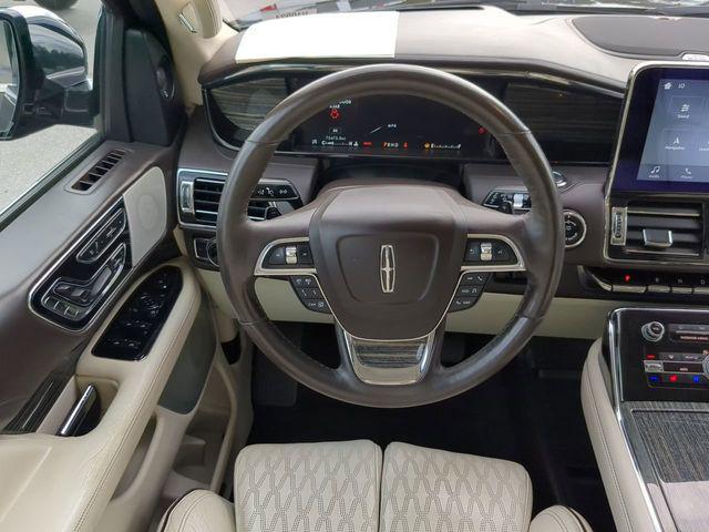 used 2018 Lincoln Navigator car, priced at $40,000