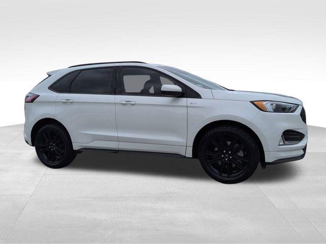 used 2023 Ford Edge car, priced at $29,243