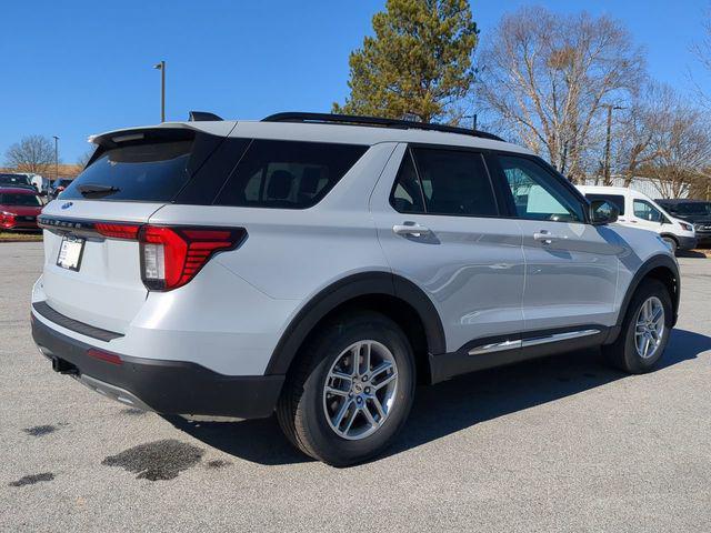 new 2025 Ford Explorer car, priced at $40,809