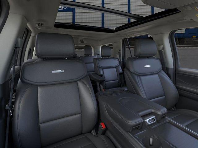 new 2025 Ford Expedition car, priced at $76,990