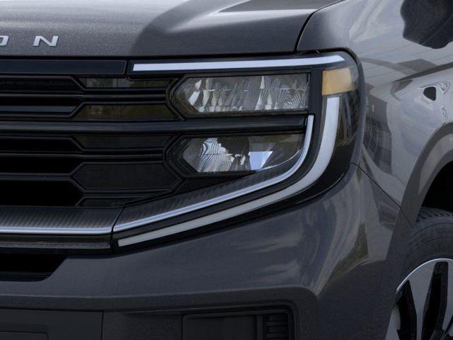 new 2025 Ford Expedition car, priced at $77,229