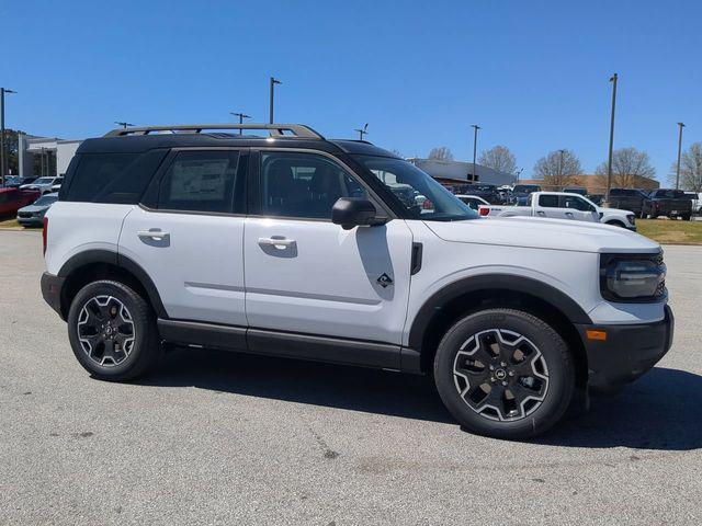 new 2025 Ford Bronco Sport car, priced at $33,484