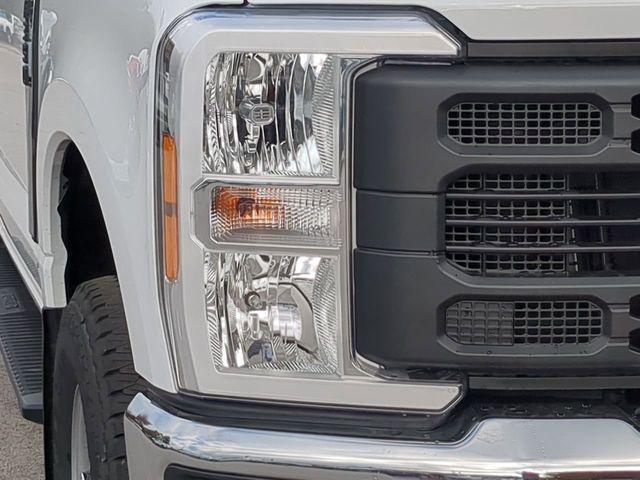 new 2024 Ford F-350 car, priced at $53,839