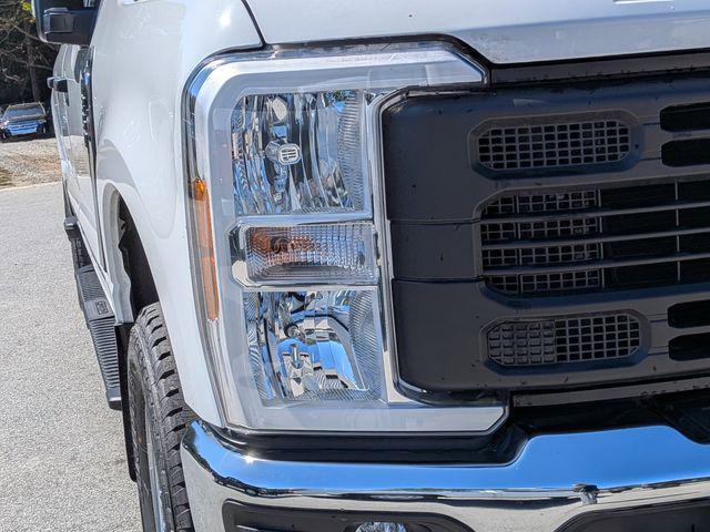 new 2024 Ford F-350 car, priced at $46,534