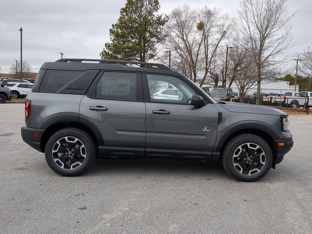 new 2024 Ford Bronco Sport car, priced at $32,939