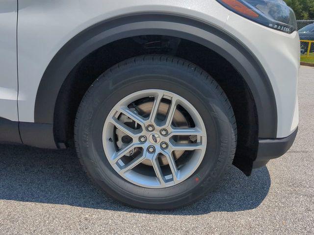 new 2025 Ford Explorer car, priced at $35,539