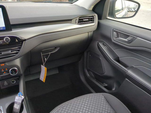 new 2025 Ford Escape car, priced at $22,484