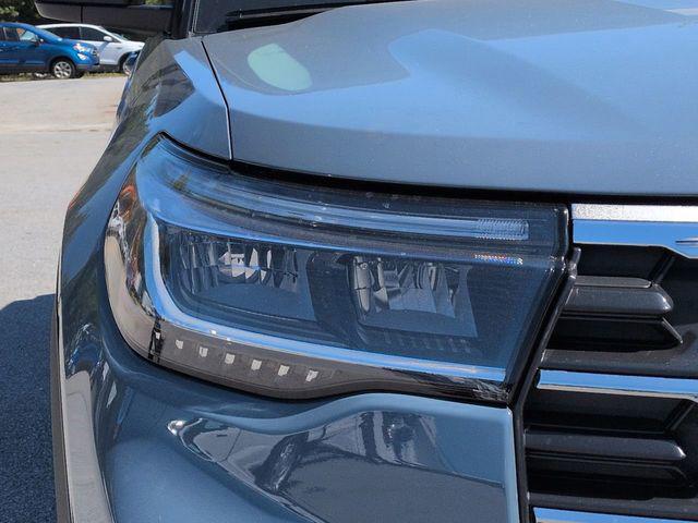 new 2025 Ford Explorer car, priced at $36,239