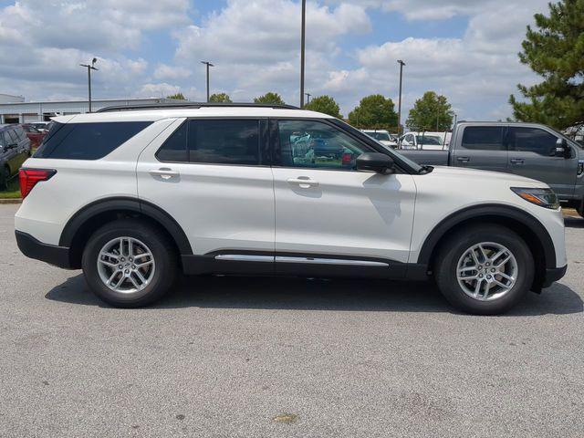 new 2025 Ford Explorer car, priced at $41,004