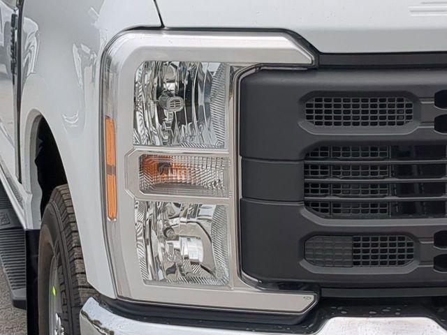 new 2024 Ford F-350 car, priced at $48,724