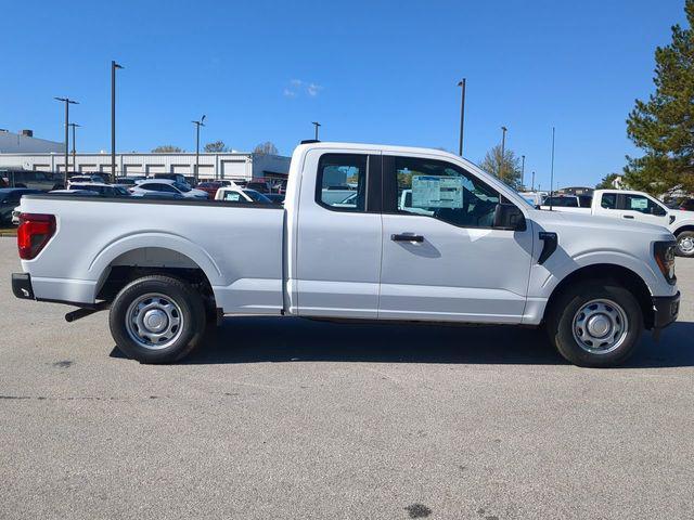 new 2024 Ford F-150 car, priced at $40,459