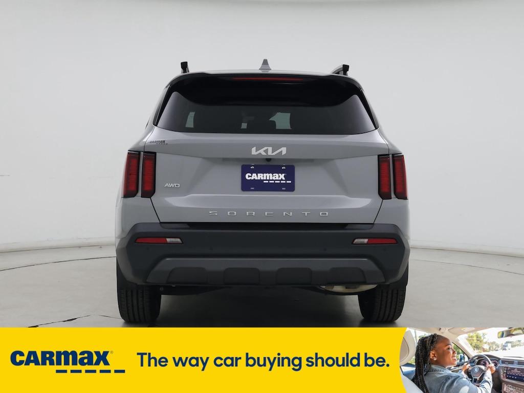 used 2022 Kia Sorento car, priced at $29,998