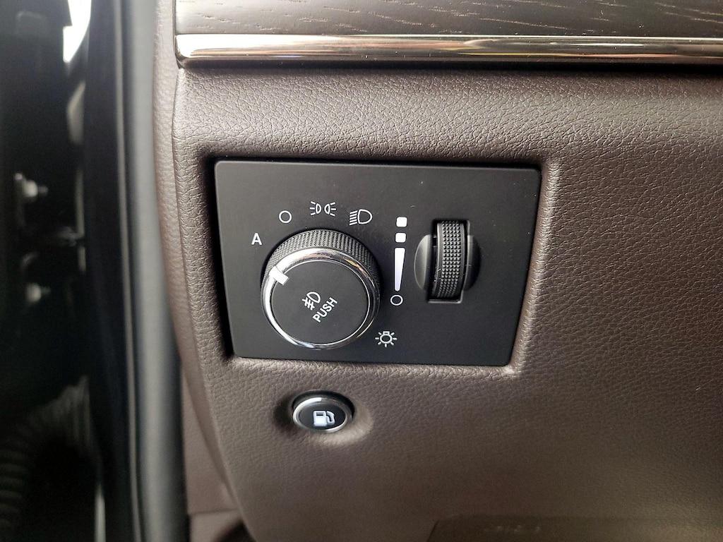 used 2015 Jeep Grand Cherokee car, priced at $17,998