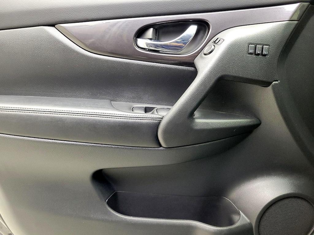 used 2019 Nissan Rogue car, priced at $20,998