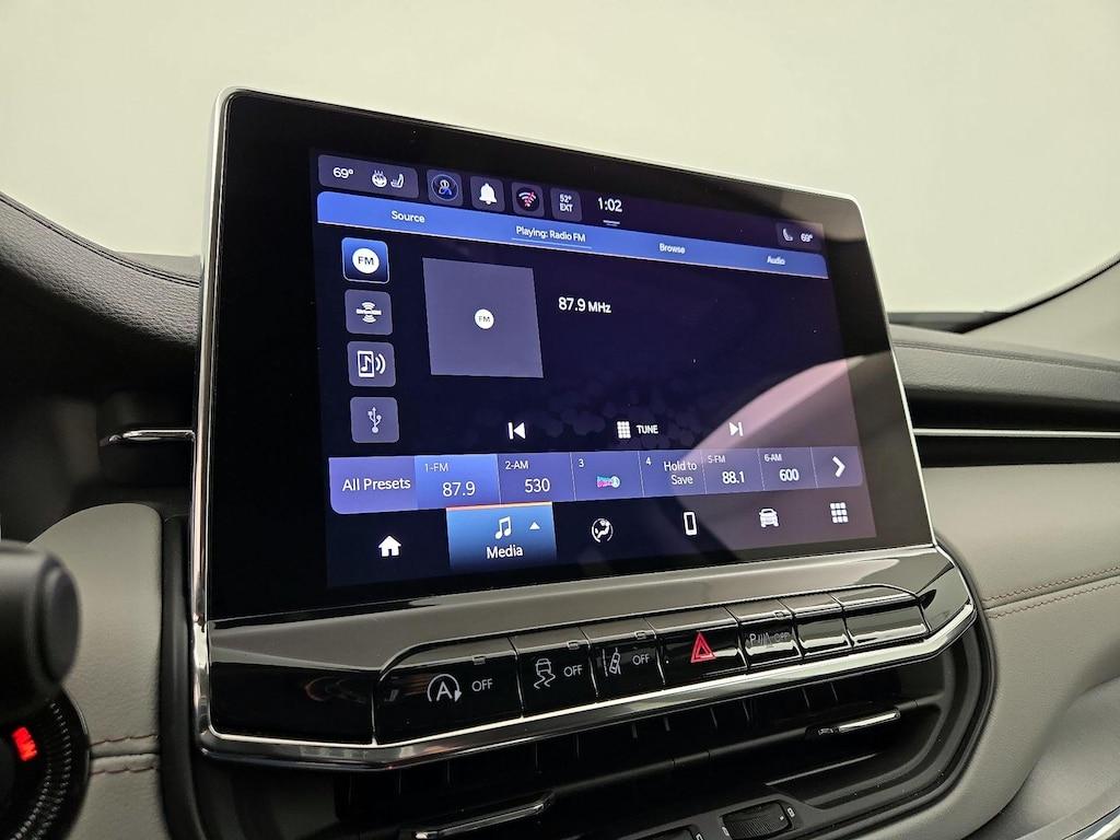 used 2022 Jeep Compass car, priced at $27,998