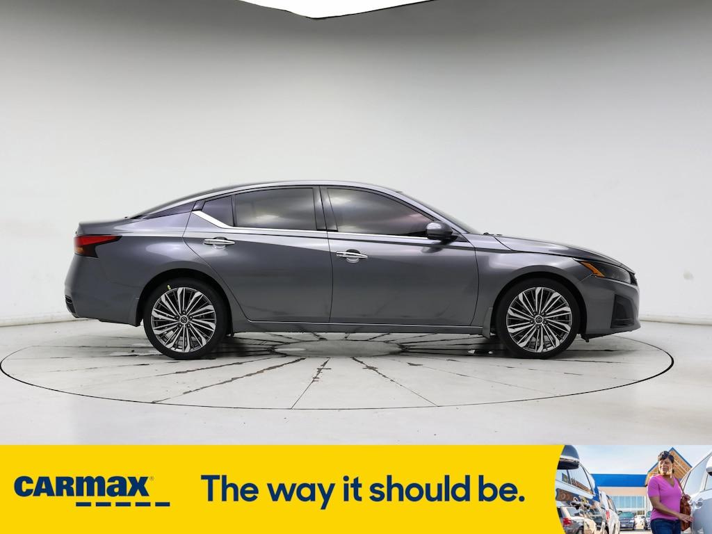 used 2023 Nissan Altima car, priced at $25,998