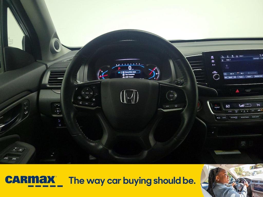 used 2022 Honda Pilot car, priced at $31,998