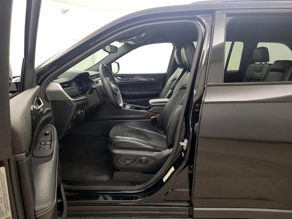 used 2022 Jeep Grand Cherokee car, priced at $31,998