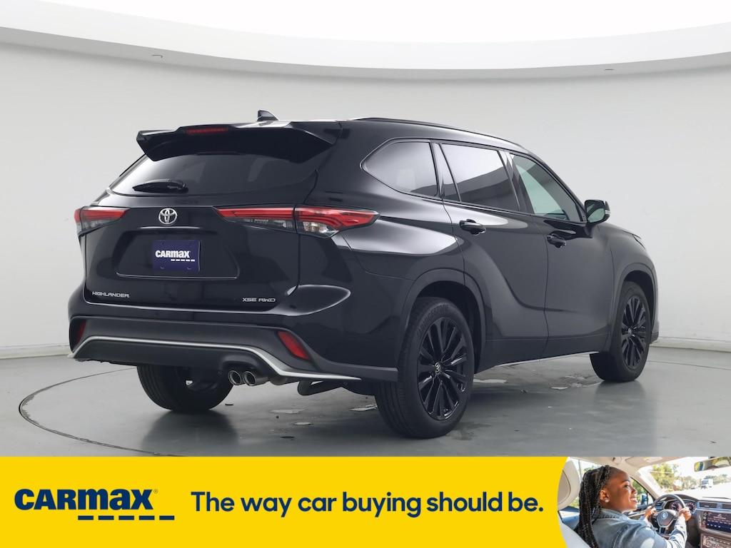 used 2023 Toyota Highlander car, priced at $44,998