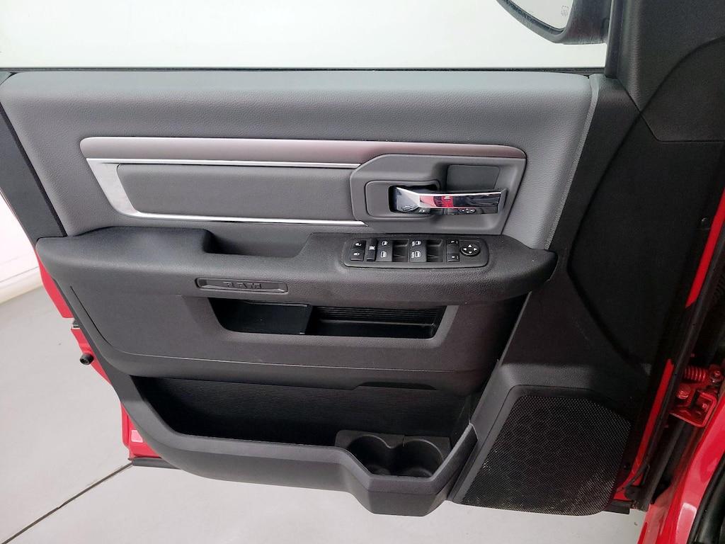 used 2022 Ram 1500 Classic car, priced at $27,998