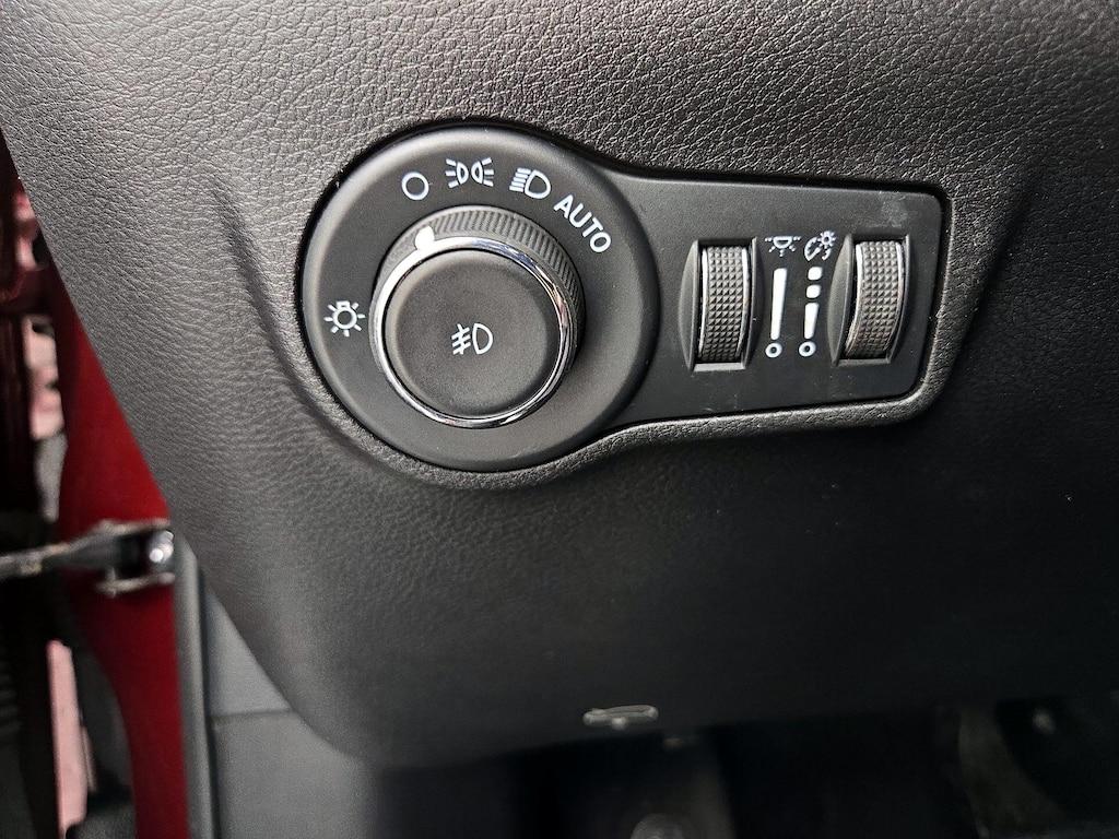 used 2022 Jeep Compass car, priced at $23,998