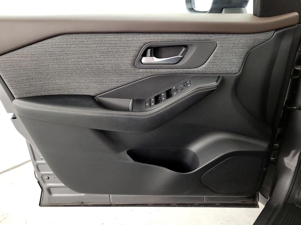 used 2023 Nissan Rogue car, priced at $22,998