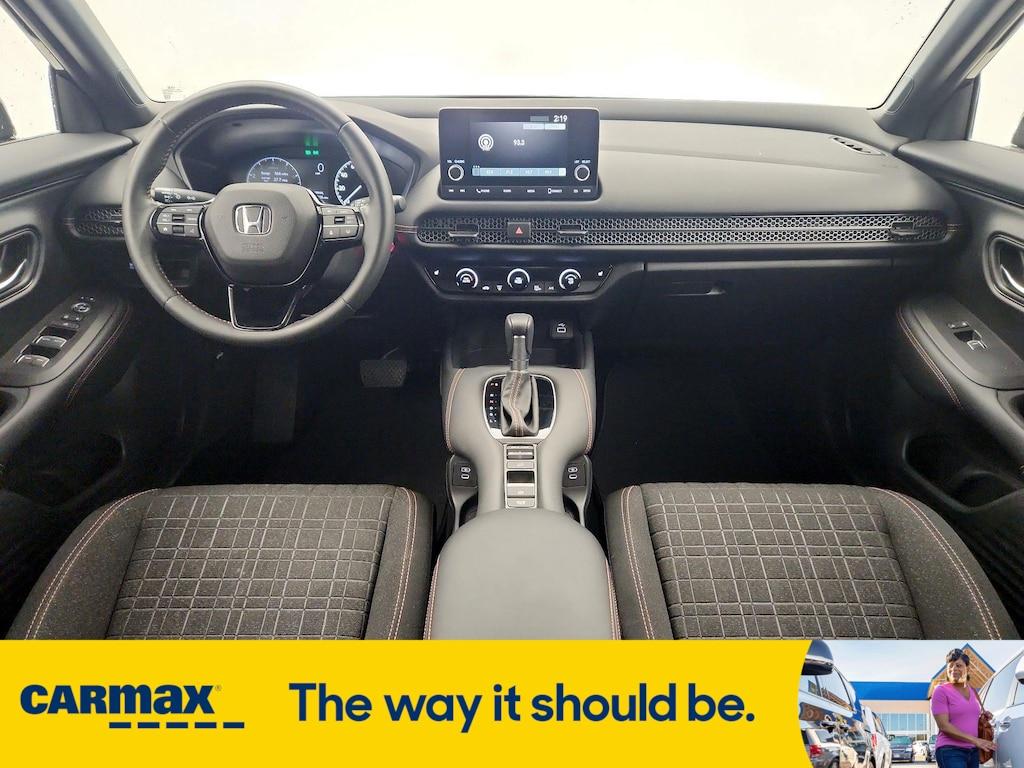 used 2024 Honda HR-V car, priced at $27,998