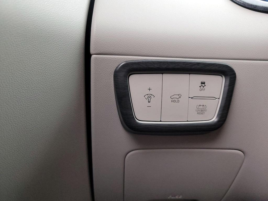 used 2022 Hyundai TUCSON Hybrid car, priced at $30,998