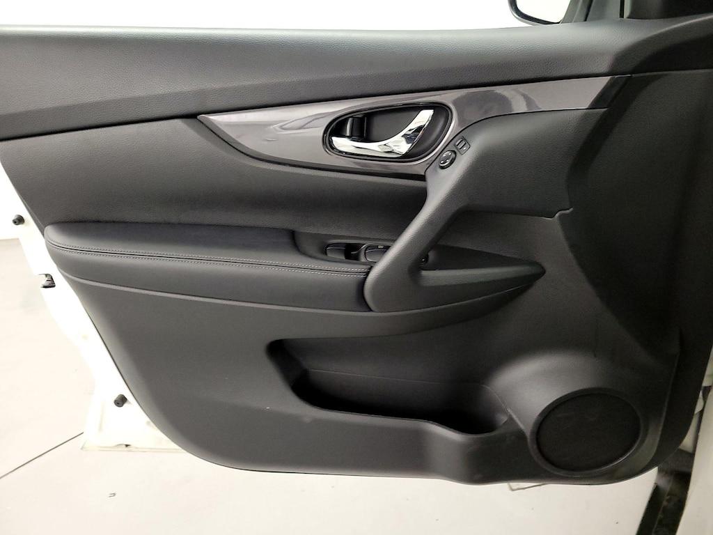 used 2020 Nissan Rogue car, priced at $21,998