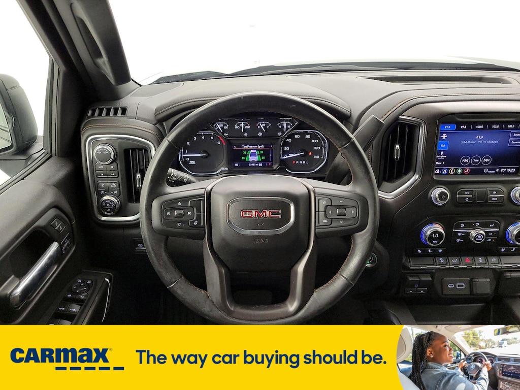 used 2022 GMC Sierra 1500 Limited car, priced at $49,998