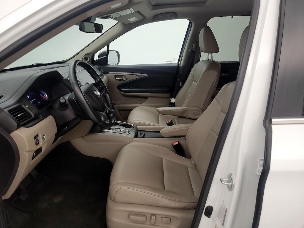 used 2021 Honda Pilot car, priced at $30,998