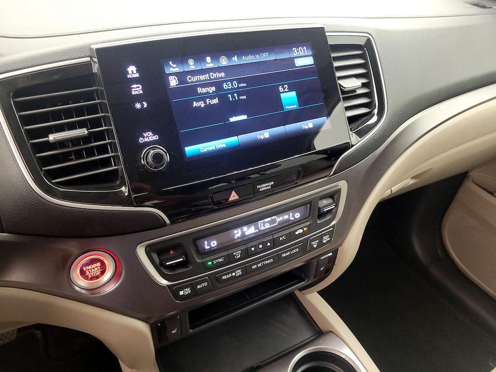 used 2021 Honda Pilot car, priced at $30,998