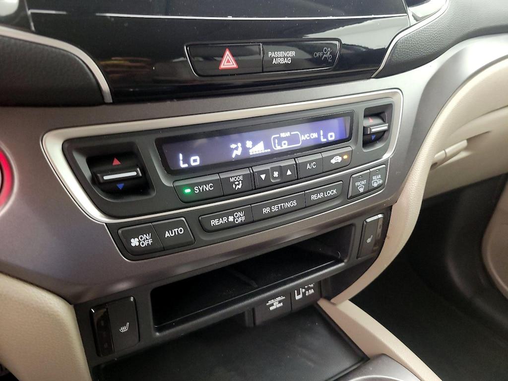 used 2021 Honda Pilot car, priced at $30,998