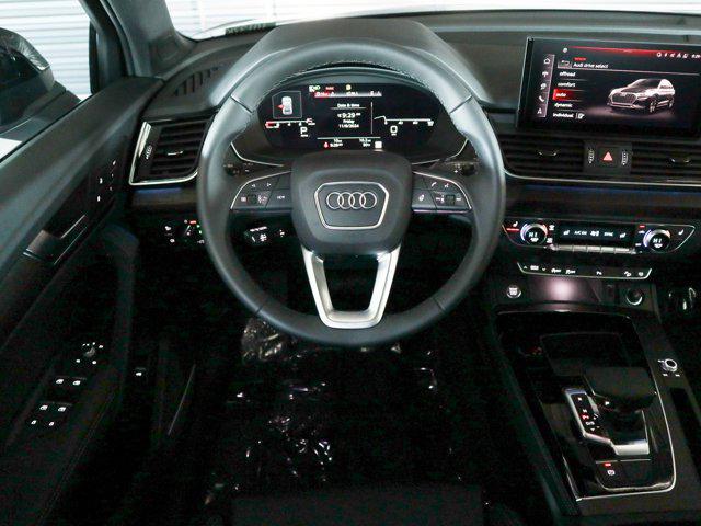 new 2025 Audi Q5 car, priced at $60,560