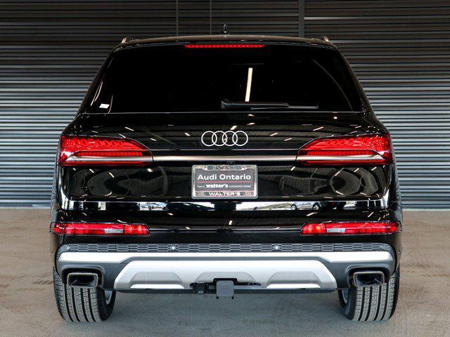 new 2025 Audi Q7 car, priced at $75,510