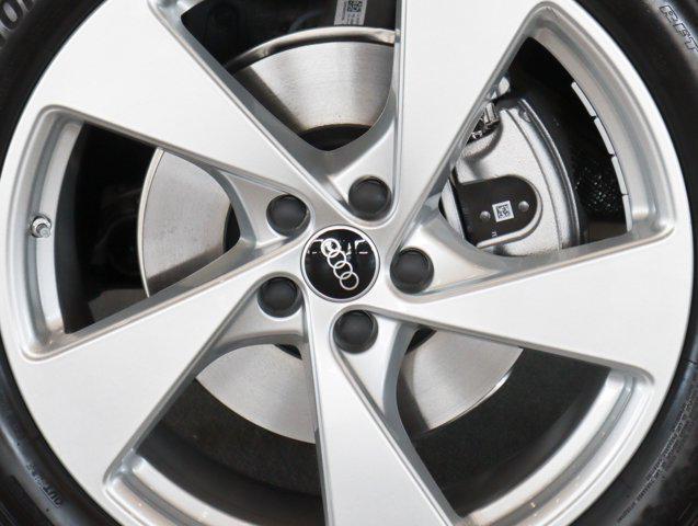 new 2025 Audi Q5 car, priced at $60,440