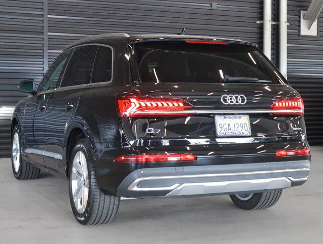 used 2023 Audi Q7 car, priced at $36,500