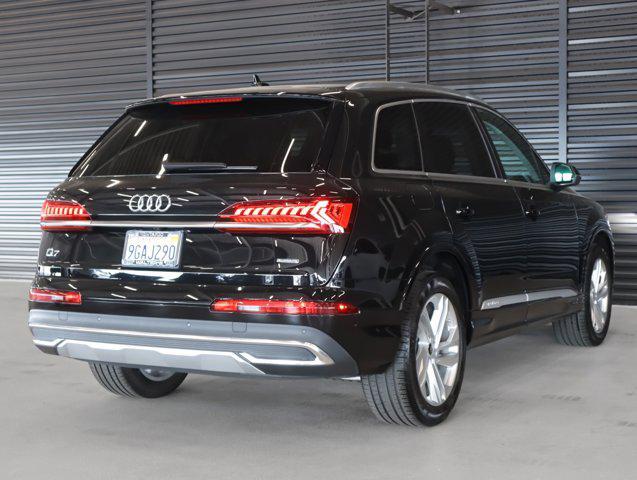 used 2023 Audi Q7 car, priced at $36,500