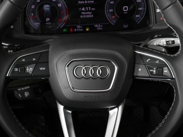 new 2025 Audi Q7 car, priced at $77,420