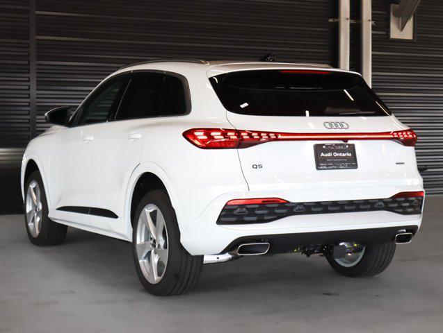new 2025 Audi Q5 car, priced at $61,890