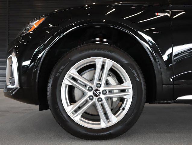 new 2025 Audi Q5 car, priced at $66,985