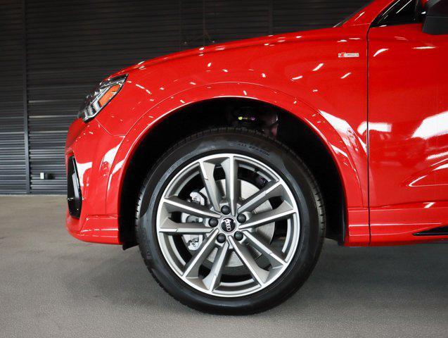 new 2025 Audi Q3 car, priced at $45,785