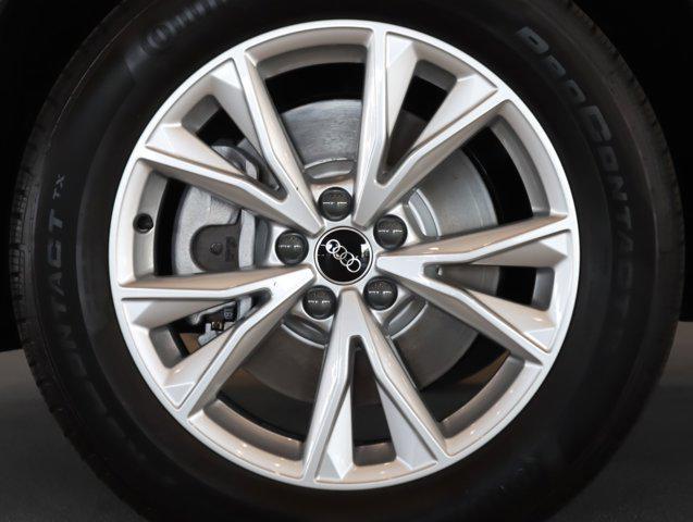 new 2025 Audi Q3 car, priced at $43,925