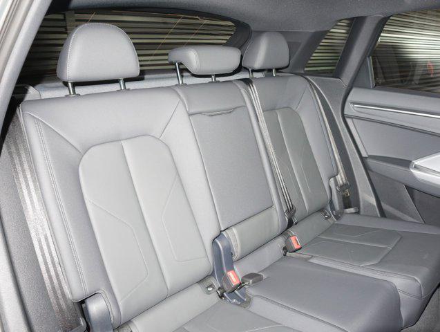 new 2025 Audi Q3 car, priced at $43,925