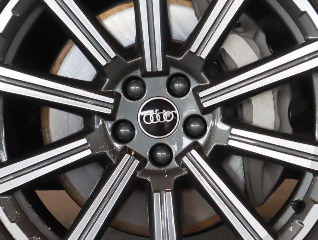 used 2022 Audi Q7 car, priced at $38,995