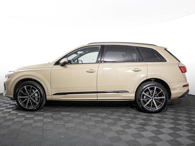 new 2025 Audi Q7 car, priced at $73,465