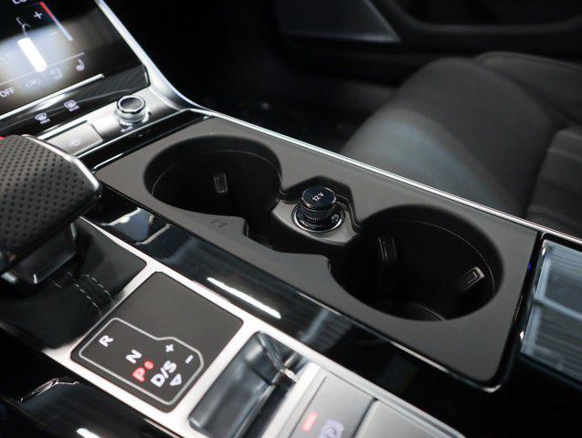 new 2025 Audi RS 6 Avant car, priced at $163,225