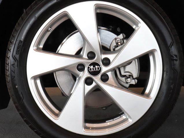 new 2025 Audi Q5 car, priced at $60,960