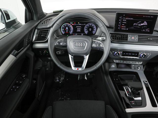 new 2024 Audi Q5 car, priced at $70,185
