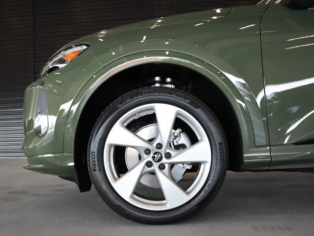 new 2025 Audi Q5 car, priced at $61,890
